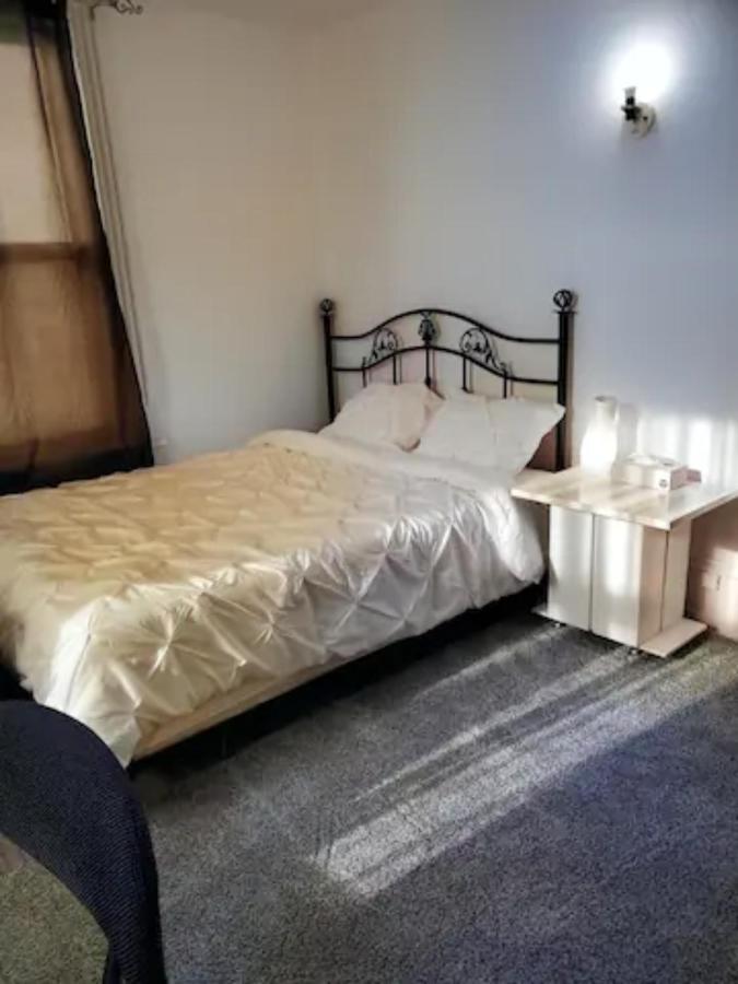 Booking-Eddy- Single Room With Self Check-In Hull Exterior photo